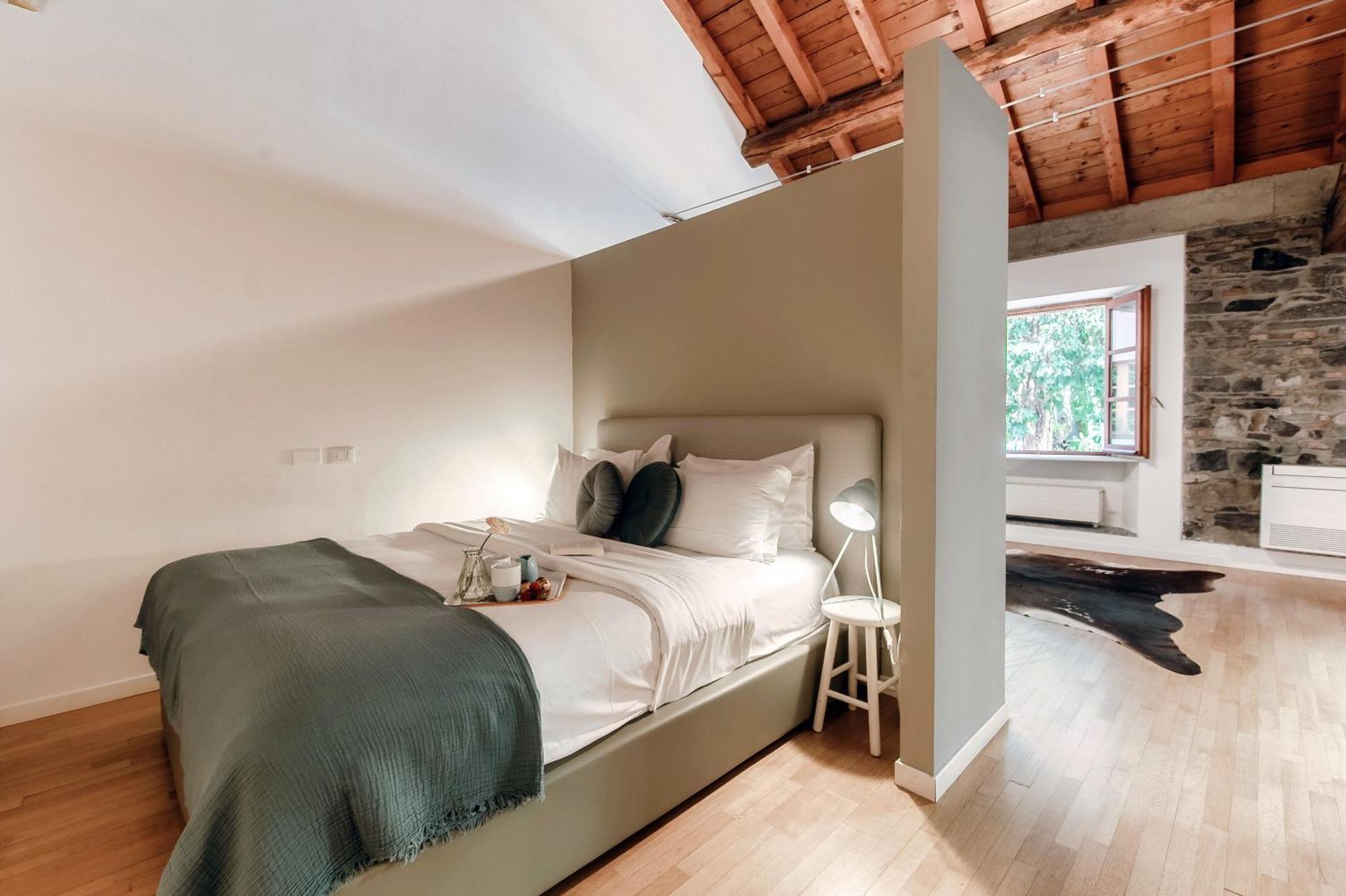 Corte Delle Rondini - Bymyhomeincomo Exterior foto