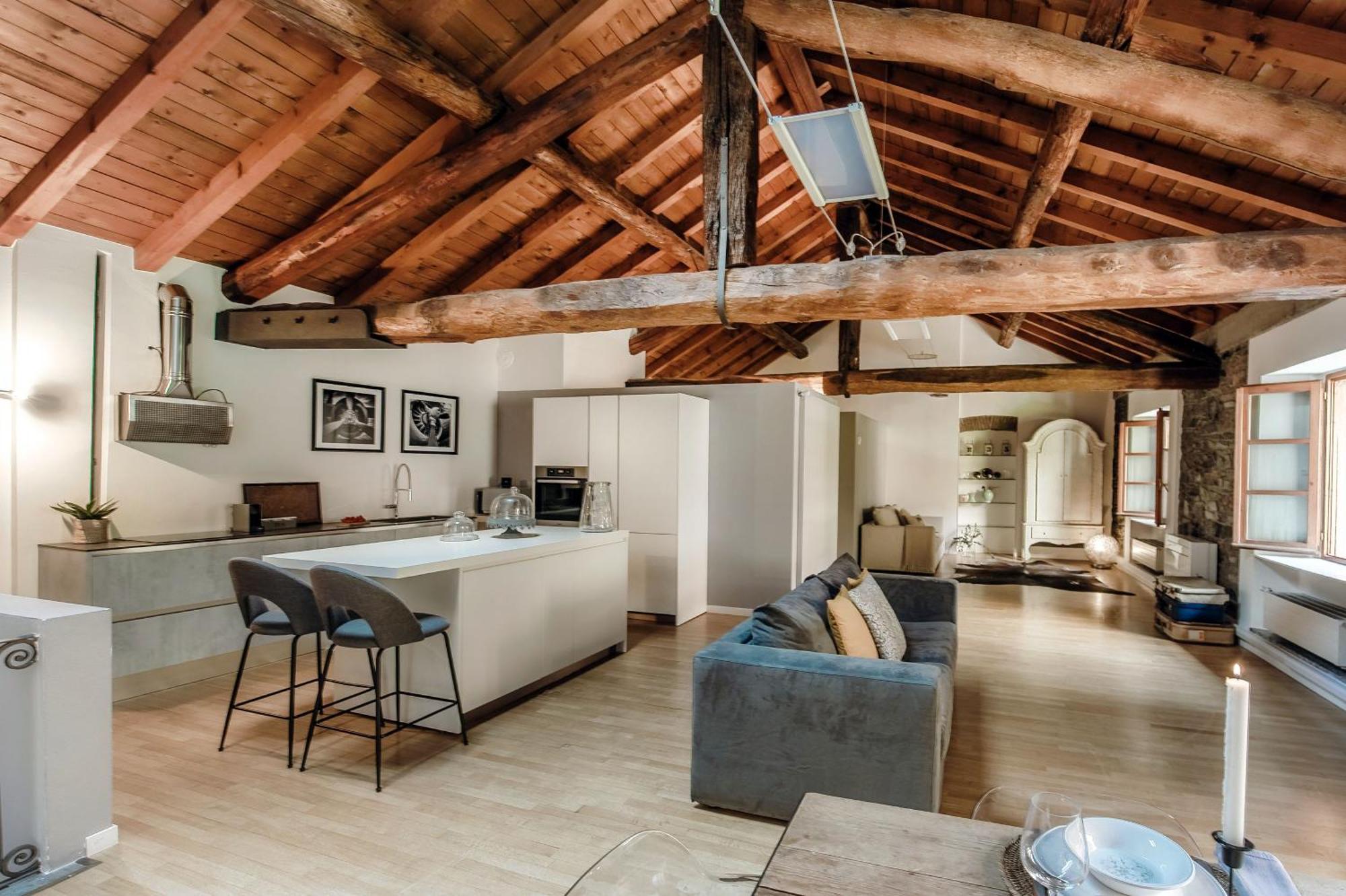 Corte Delle Rondini - Bymyhomeincomo Exterior foto